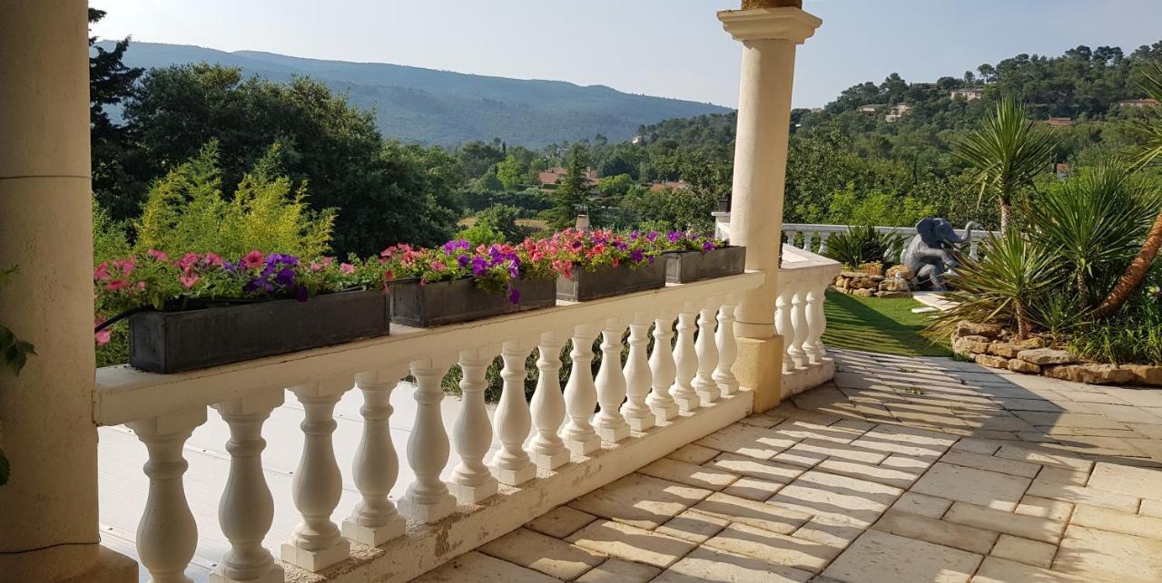 Appartement Vue Montagne Garéoult Dış mekan fotoğraf